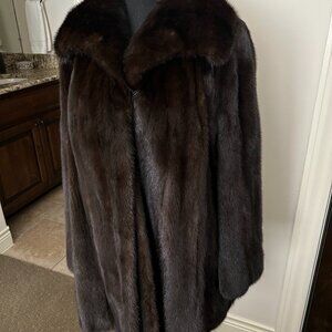 Bill Robinson 3/4 length mink coat - size 12